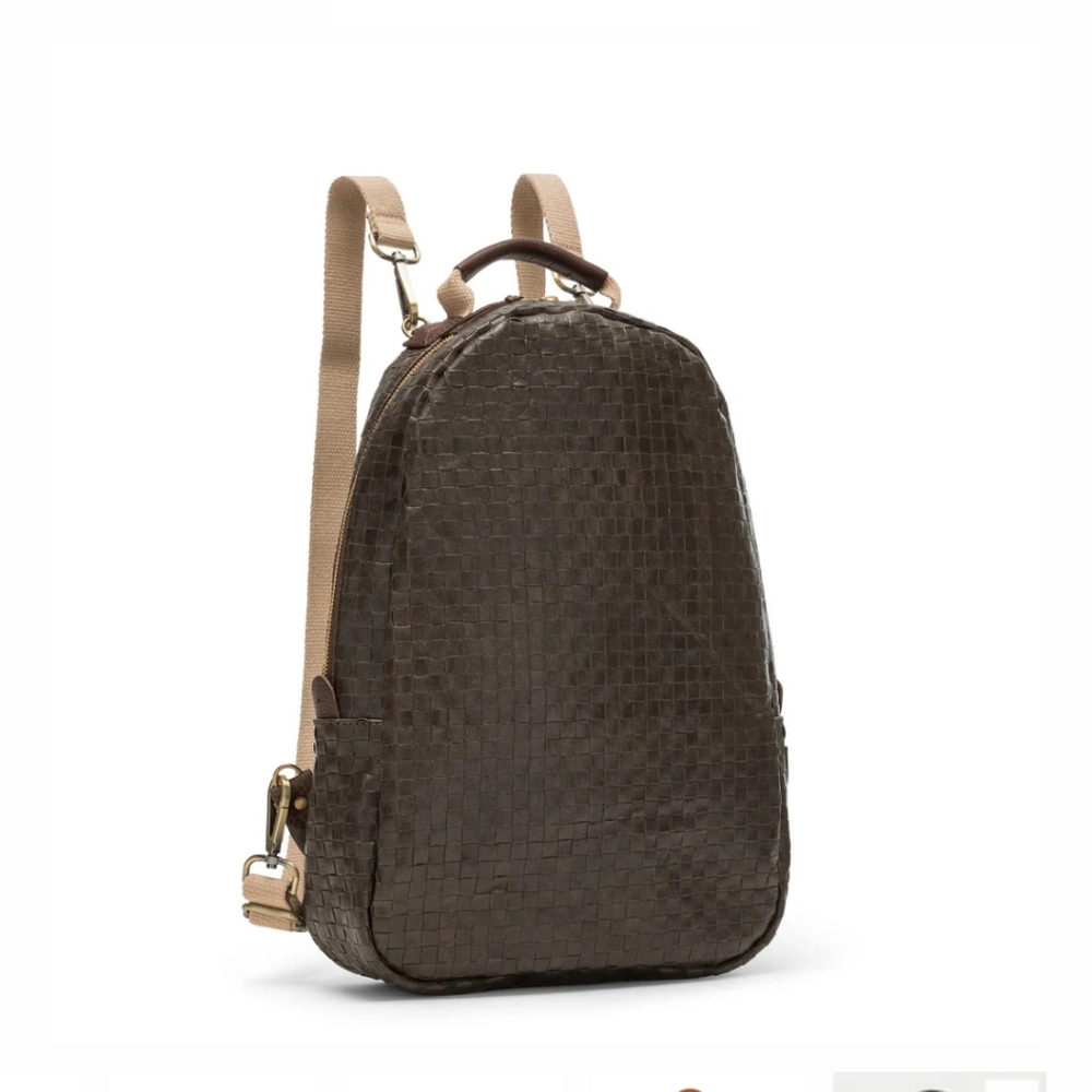 Uashmama Memmo Italian AGGO Washable Paper Leather Backpack Sustainable Organic